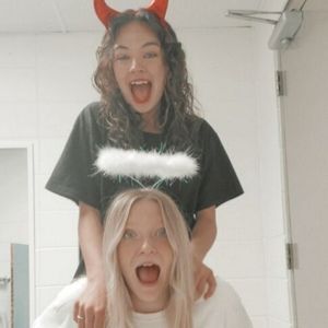 Meet your Posher, Lydia